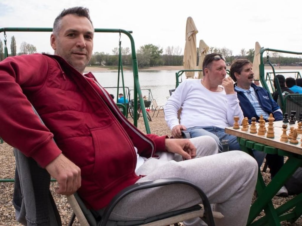 Radovan Pesic ist Besitzer des «Tropical Heat» auf Ada. Foto: Laura Lewandowksi