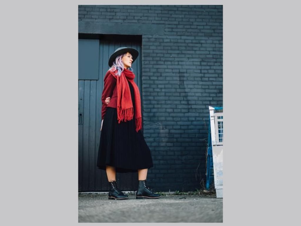 Gerne greifen die Designer zu auffallend derben Stiefeln - auch Red Wing Heritage (349 Euro). Foto: Red Wing Heritage/dpa