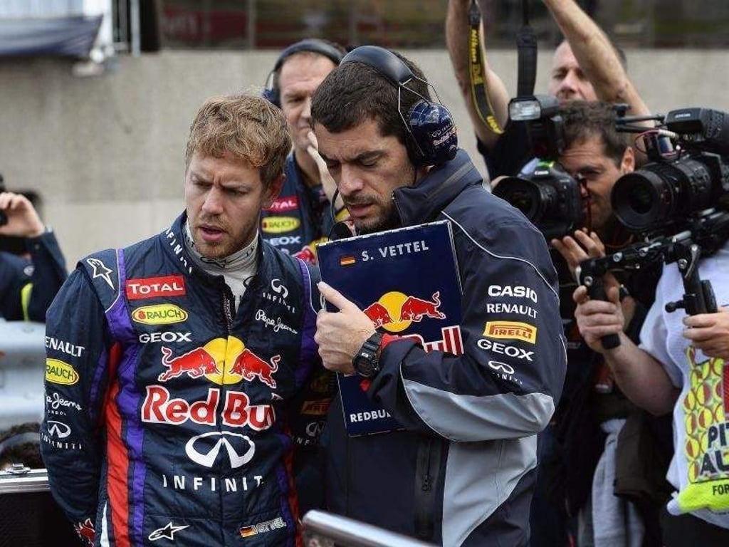 Die Nachricht vom Tod des Streckenpostens betrübt Sebastian Vettel . Foto: CJ Gunther