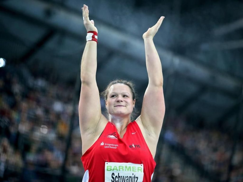 Hallenmeisterin Christina Schwanitz wird im Juli zum ersten Mal Mutter. Foto: Jan Woitas