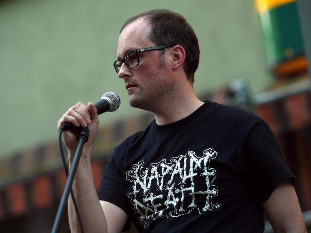 Schriftsteller Jan Brandt verarbeitet in seinem aktuellen Roman die Probleme auf dem Berliner Wohnungsmarkt. Foto: Britta Pedersen