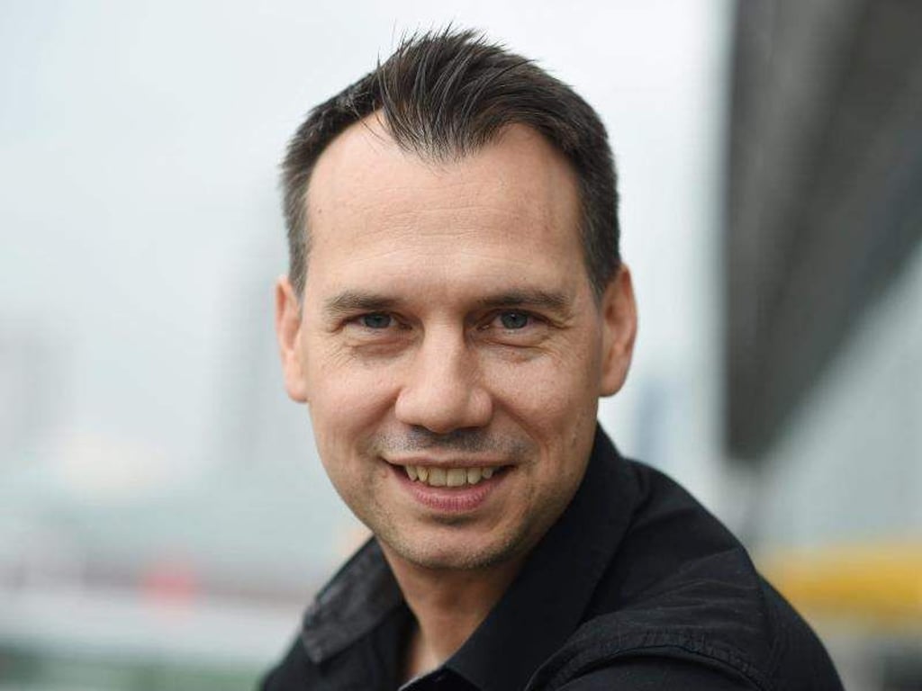 Sebastian Fitzek hatte in jungen Jahren Angst, entführt zu werden. Foto: Uwe Zucchi/dpa