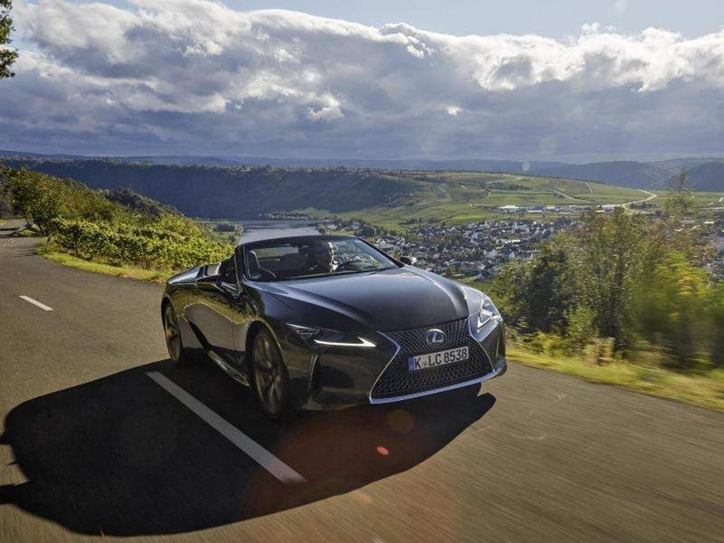 Lexus/Toyota Motor Corporation
