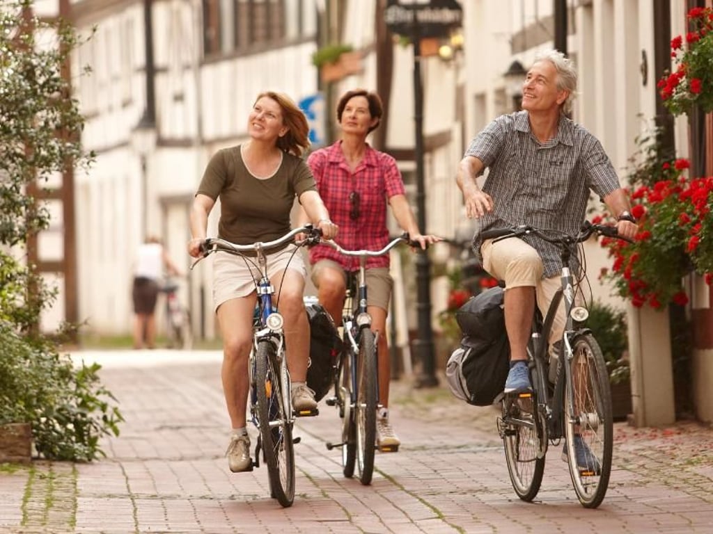 Fahrradfreundlich: Hameln ist Etappenort des Weser-Radwegs. Foto: Weserbergland Tourismus/dpa-tmn