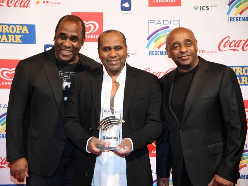 Die Disco-Band «The Gibson Brothers» erhielt einen Award für ihr Lebenswerk. Foto: Uli Deck
