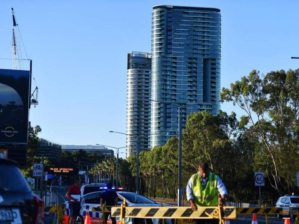 Mehr als 200 Menschen wurden aus dem Opal Tower evakuiert. Foto: Mick Tsikas/AAP