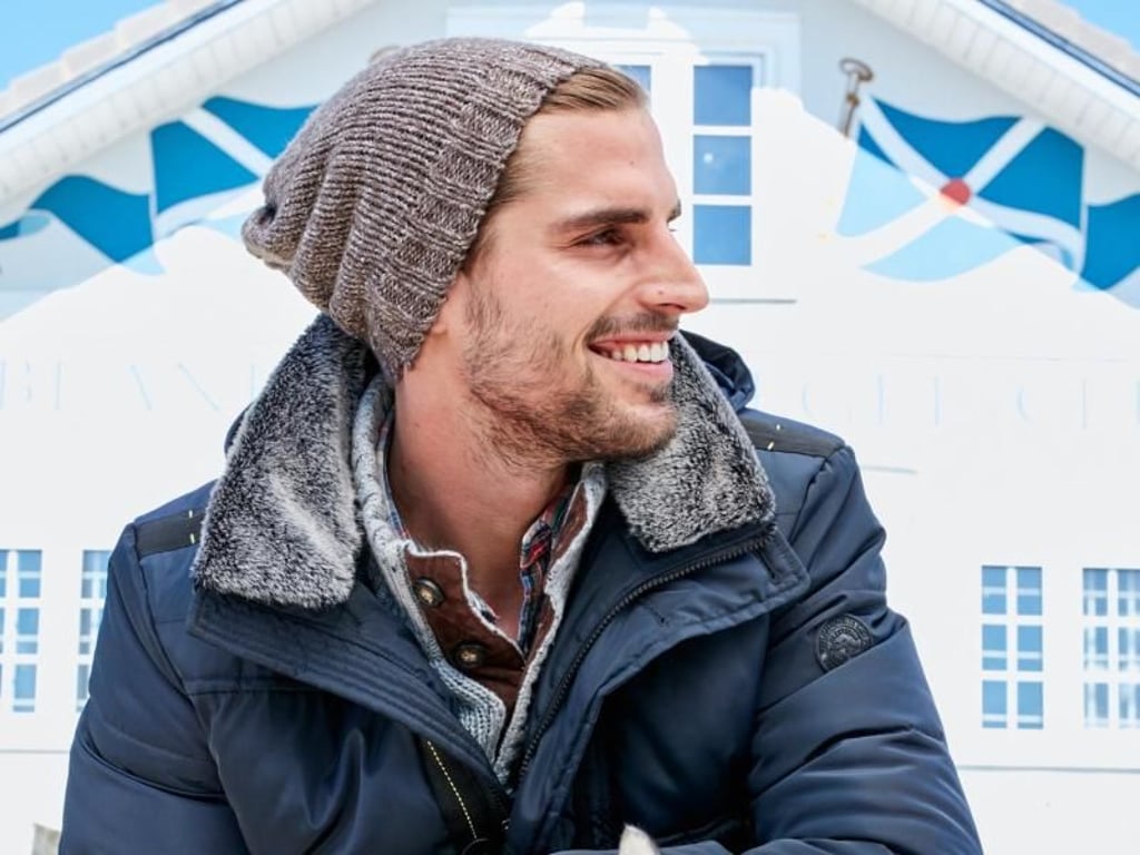 Die der Pudelmütze ähnliche Variante namens Beanie bleibt ein Modehit. Auch Adler hat sie im Programm (Parka 100 Euro). Foto: Adler