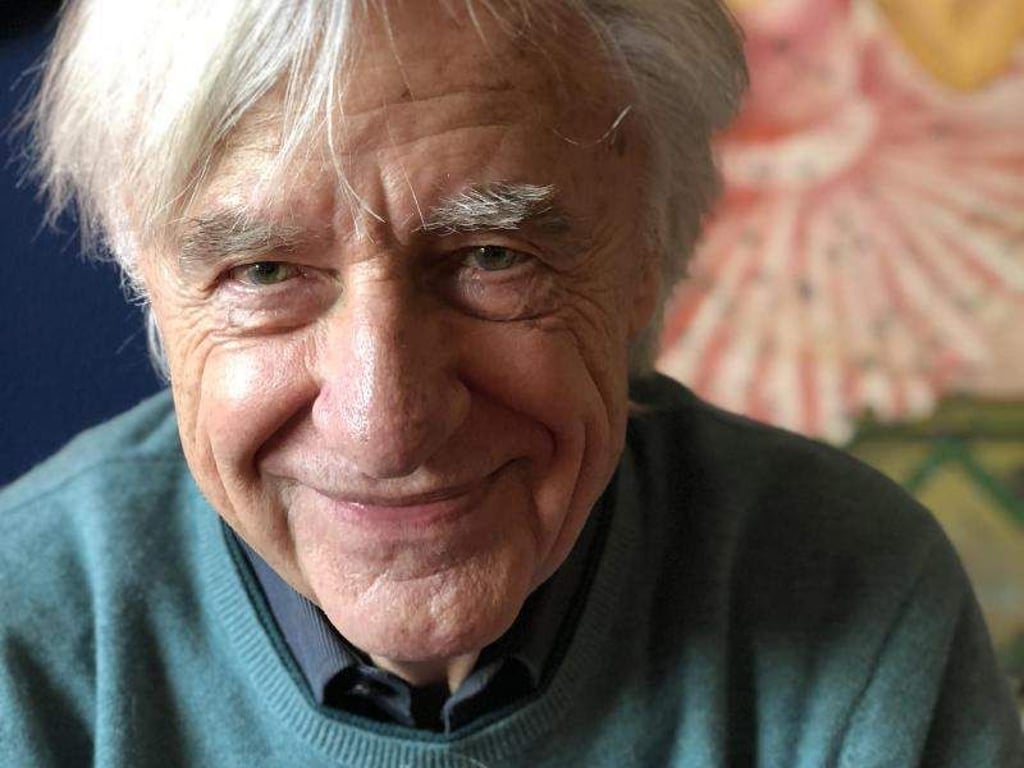 Der Kabarettist Emil Steinberger reißt auch mit 85 weiter seine Witze. Foto: Niccel Steinberger