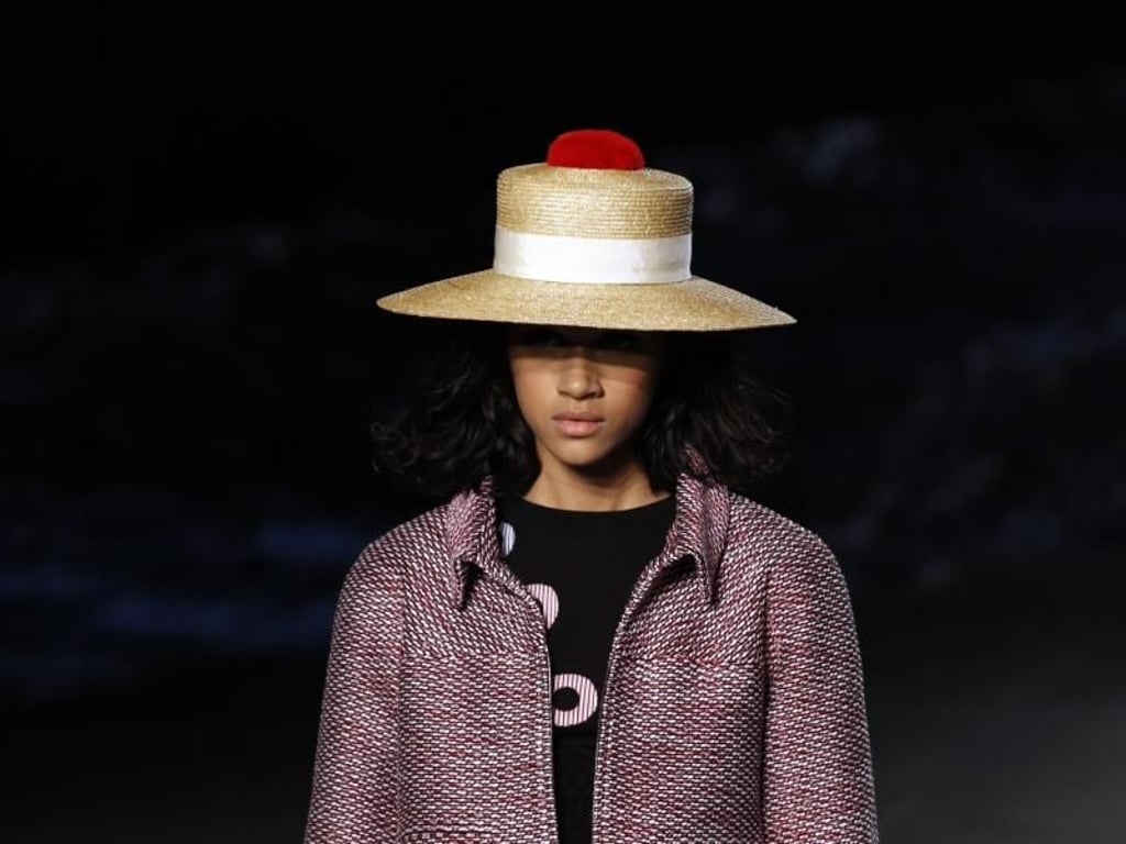 Mode für die große Fahrt bei der Pariser Schau Chanel Cruise. Foto: Christophe Ena