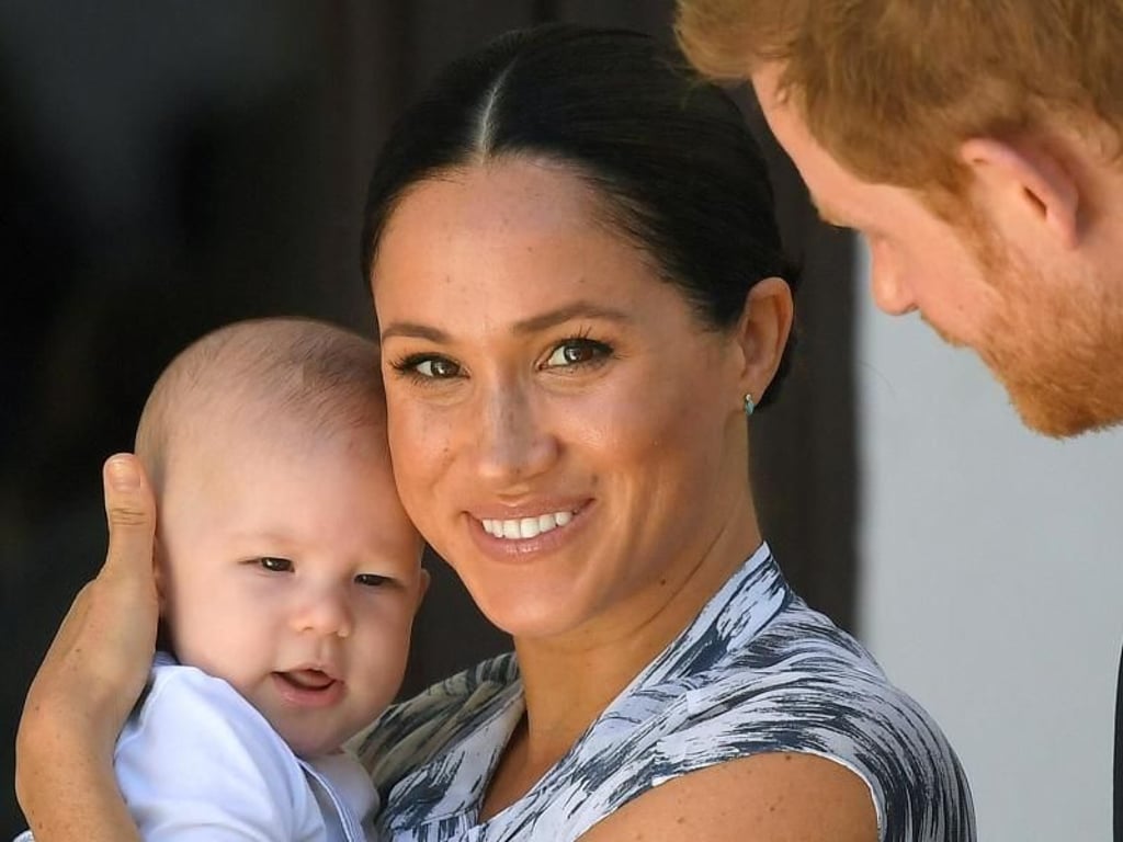 Eine glückliche Familie: Harry, Meghan und Archie. Foto: Toby Melville/PA Wire
