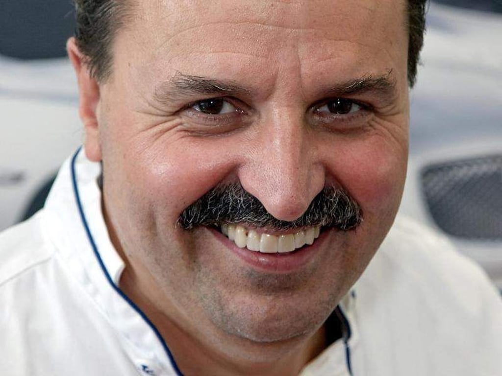 Johann Lafer setzt sich ein für die Currywurst. Foto: Thomas Frey