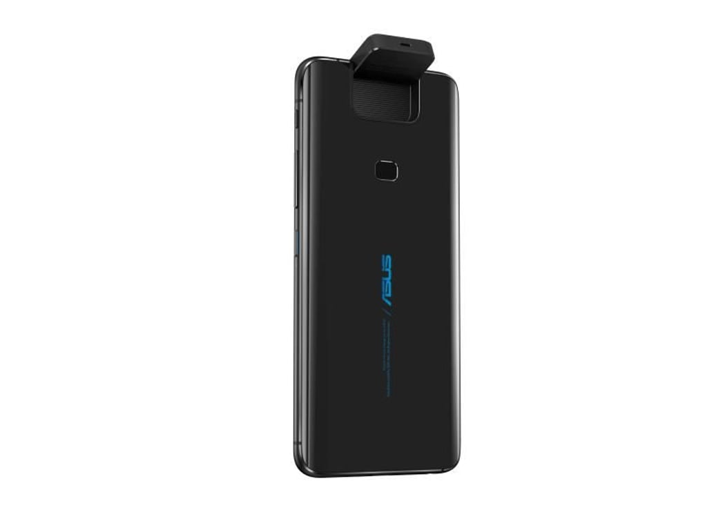 Auf der Reise: Per Motor lässt sich das Kameramodul des Asus Zenfone stufenlos um 180 Grad rotieren und in jeder beliebigen Position stoppen, um aus ungewöhnlichen Perspektiven zu fotografieren. Foto: Asus/dpa-tmn