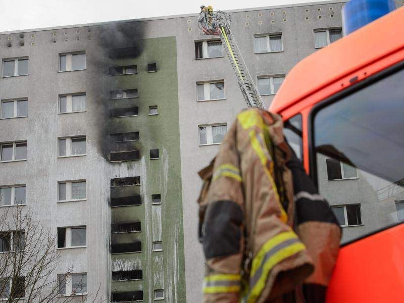 Verletzte Bei Hochhausbrand In Berlin