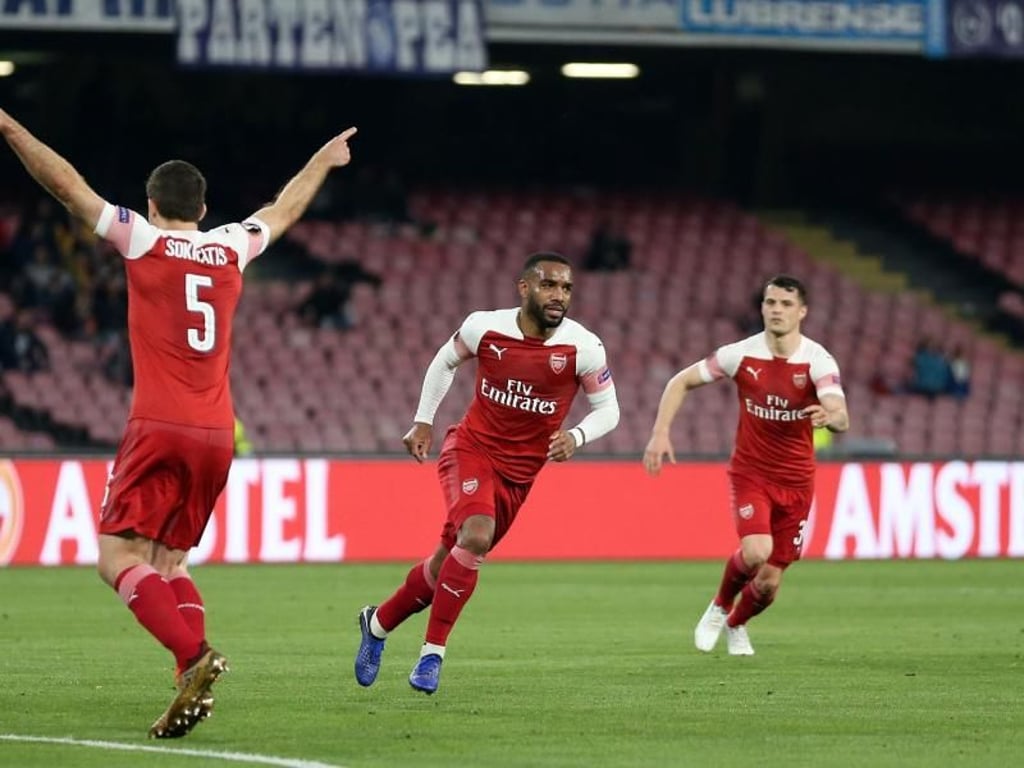 Arsenals Alexandre Lacazette (M) sorgte für die Vorentscheidung. Foto: Steven Paston/PA Wire