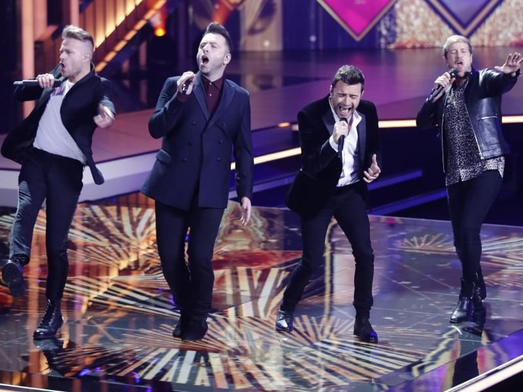 Auch die Jungs von Westlife waren mit dabei. Hier zeigen sie ihr Können. Foto: Hannibal Hanschke/Reuters