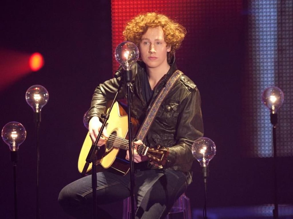 Michael Schulte singt «You Let Me Walk Alone». Der 27-Jährige ist im Internet bekannt geworden. Ende 2011 hat er «The Voice of Germany» teilgenommen und kam bis ins Finale. Foto: Jörg Carstensen