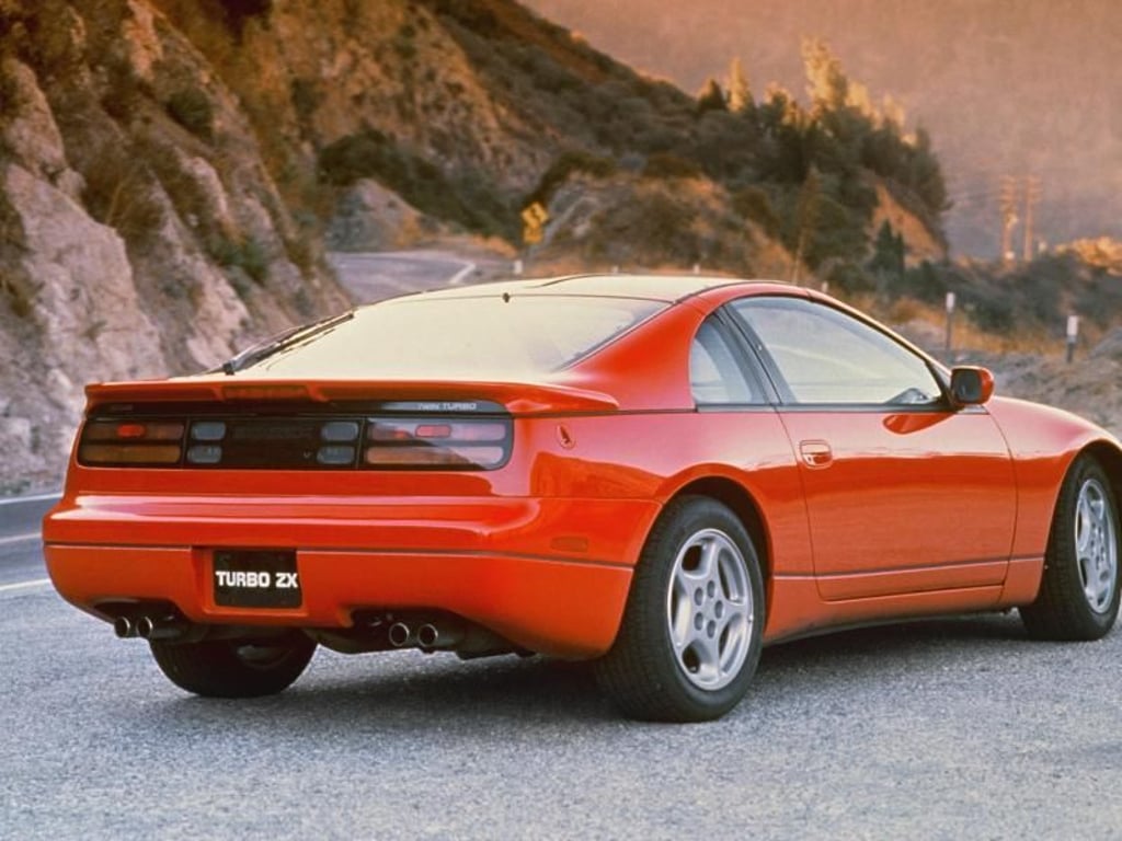 Rot ist eigentlich die Farbe von italienischen Sportwagen. Doch der Nissan 300 ZX musste sich bei seiner Premiere in Punkto Fahrleistungen nicht hinter der Konkurrenz verstecken. Foto: Nissan