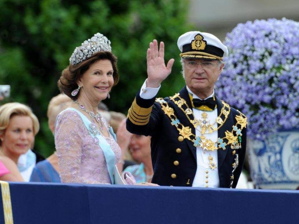 Königin Silvia und König Carl Gustaf 2010 in Stockholm. Foto: Carsten Rehder