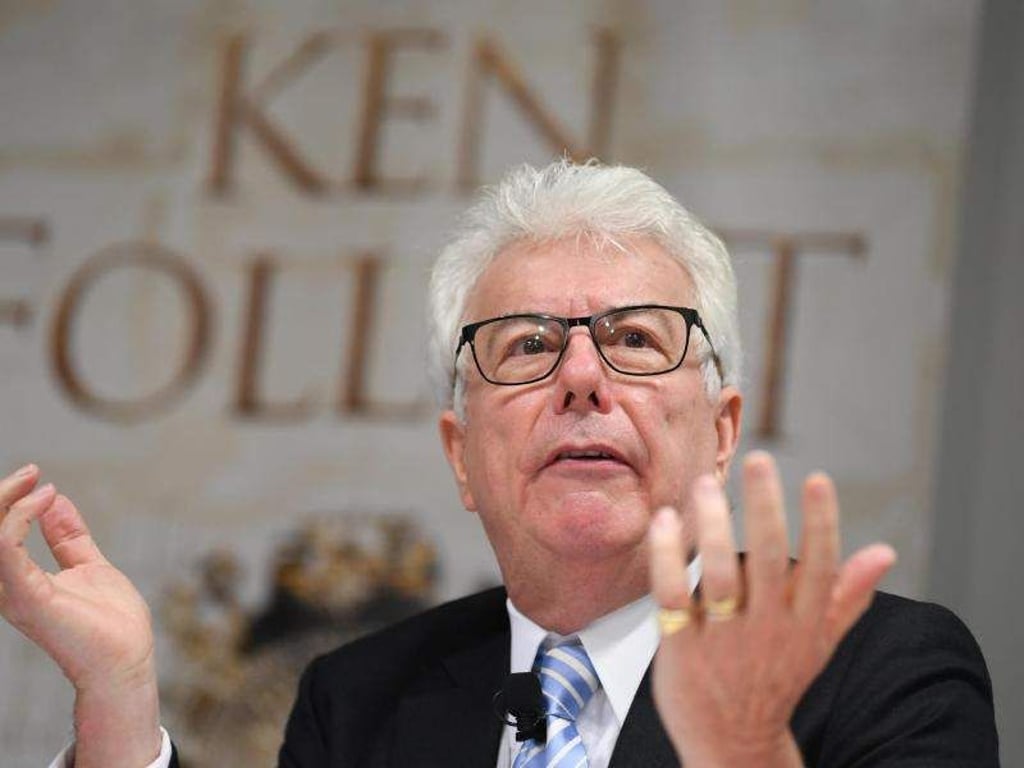 Der britische Bestseller-Autor Ken Follett auf der Buchmesse in Frankfurt am Main. Foto: Arne Dedert