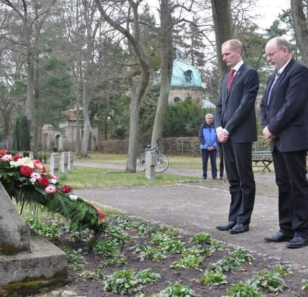 Wer Wind Sät Wird Sturm Ernten Buch "Wer Wind sät, wird Sturm ernten"