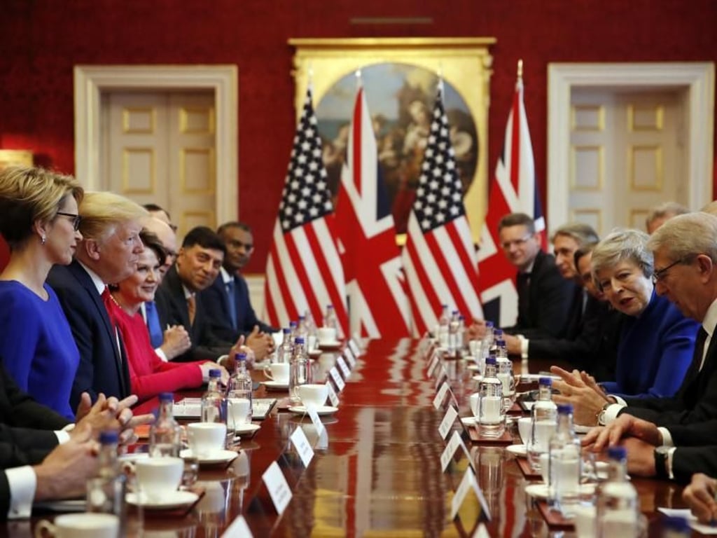 Der US-Präsident zu Gast im Regierungssitz Downing Street. Trumps Verhältnis zur scheidenden Premierministerin Theresa May wurde immer wieder erschüttert von dessen öffentlicher Kritik am Brexit-Kurs der Regierungschefin. Foto: Alex Brandon/AP
