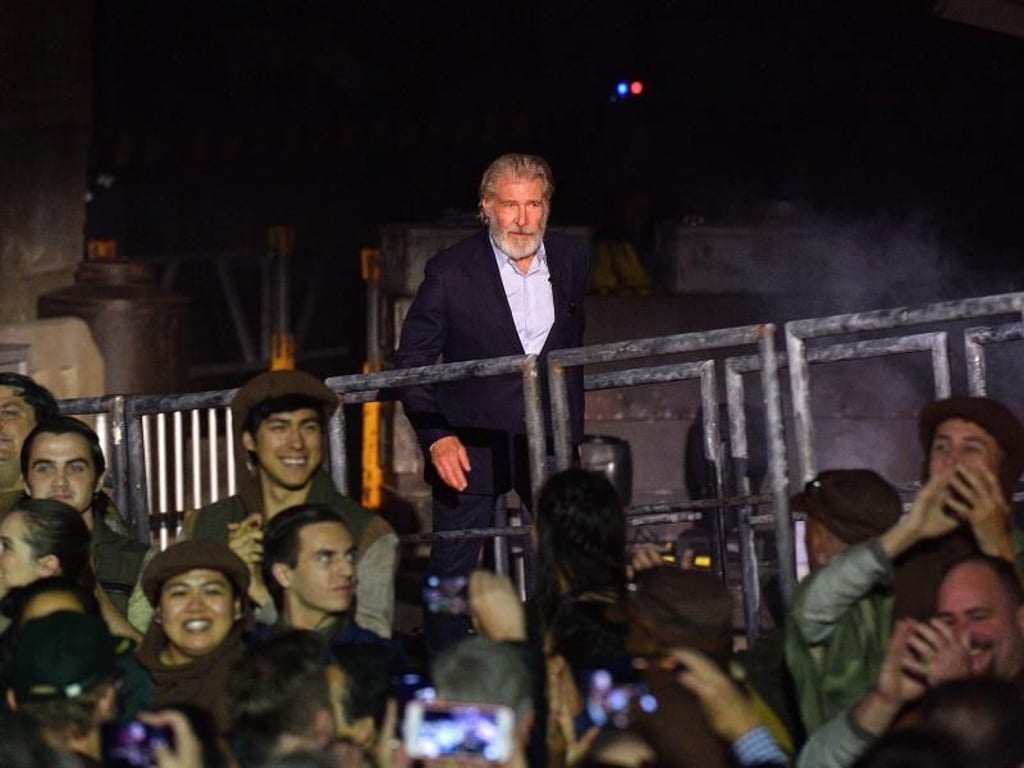 Auf dem Weg zum Millenium Falken? Harrison Ford bei der Eröffnung von «Star Wars: Galaxy's Edge». Foto: Jeff Gritchen/SCNG via ZUMA Wire