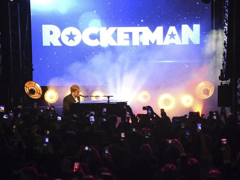 Elton John sorgt bei der «Rocketman»-Party für die Musik. Foto: Arthur Mola/Invision/AP