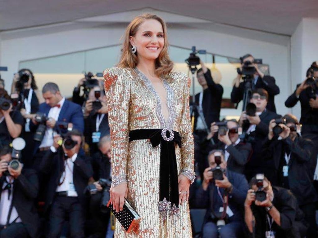 Natalie Portman ist mit leib und Seele Mama. Foto: Kirsty Wigglesworth/AP