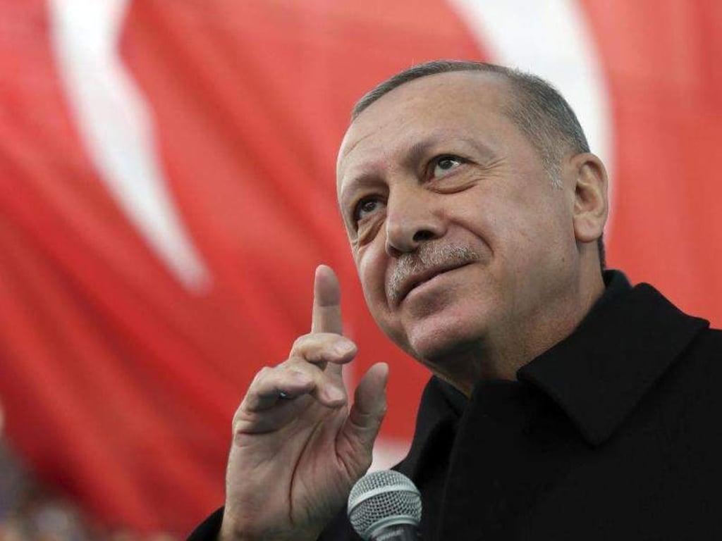 Präsident Erdogan Mitte März bei einer Wahlkampfveranstaltung der Regierungspartei AKP. Foto: Pool Presidential Press Service/AP/dpa