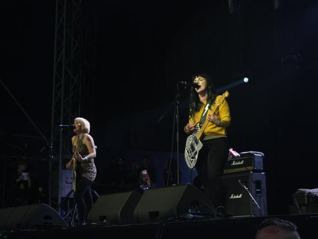 Bad Cop/Bad Cop haben ihre Deutschland-Tour für ihren Abstecher nach Meerhout unterbrochen. Foto: Benedikt Wenck