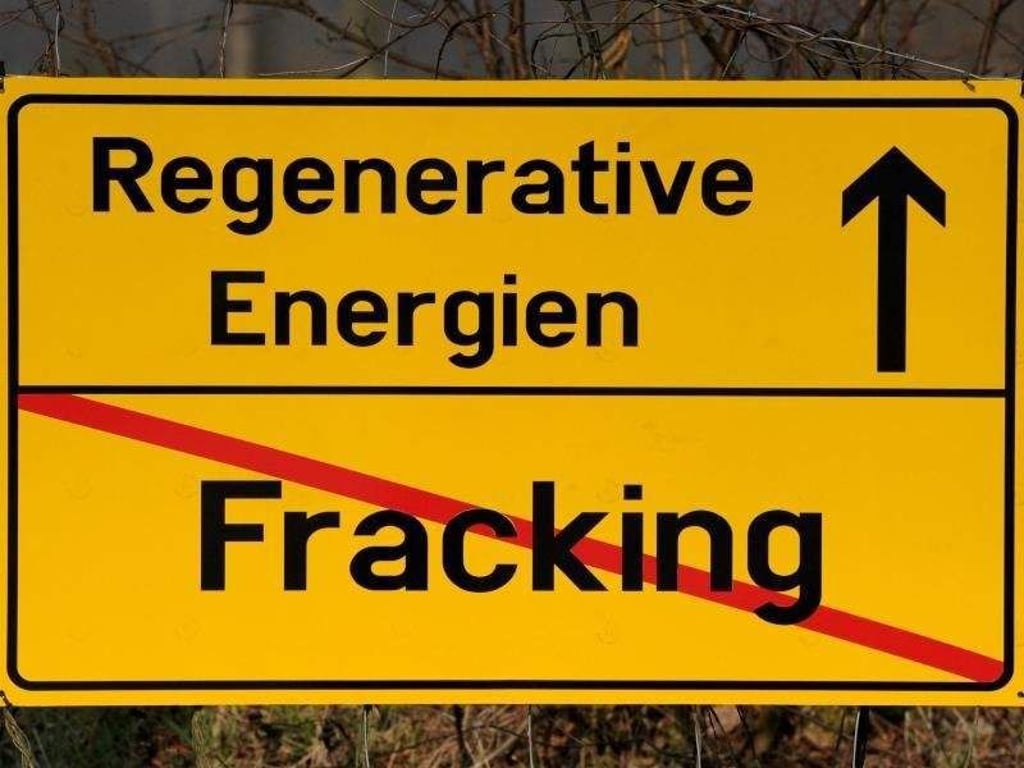 Fracking oder kein Fracking - darf das eine Kommission entscheiden? Foto: Carsten Rehder/Archiv