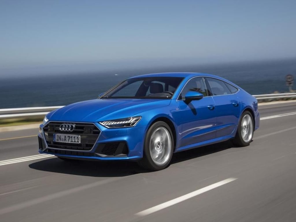 Dank moderner Technik verbraucht der Benziner 6,8 und der Diesel auf 5,5 Liter (CO2-Ausstoß: 154 und 142 g/km). Das viertürige Coupé kommt im März auf den Markt. Foto: Audi AG