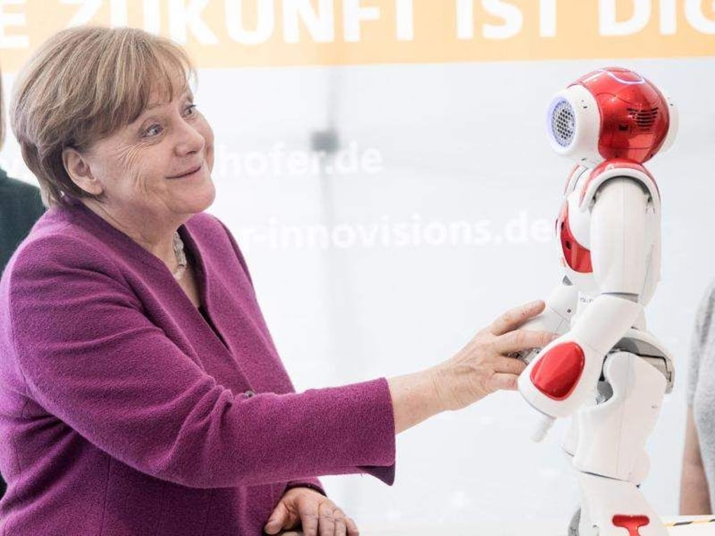 Kanzlerin Merkel: «Wir leben im Zeitalter der Digitalisierung und das bedeutet, alles was digitalisierbar ist, wird auch digitalisiert werden.» Foto: Jörg Carstensen