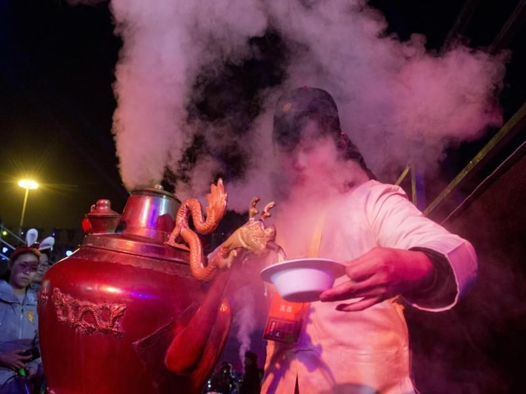 Jetzt einen heißen Tee - Silvester in Peking. Foto: Ng Han Guan