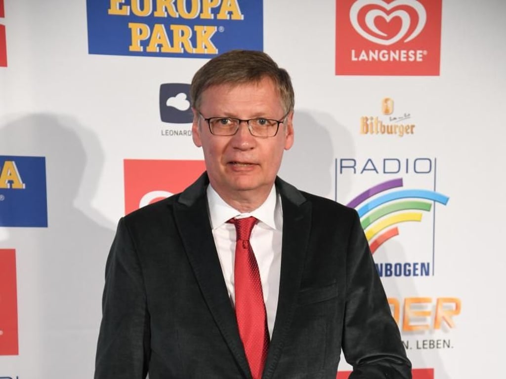 Günther Jauch vor Beginn der Verleihung der Radio Regenbogen Awards. Foto: Uli Deck