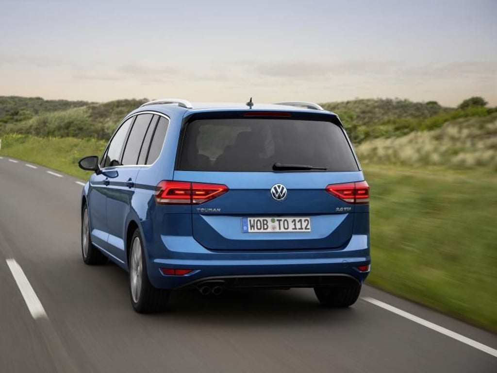Im September steht der neue Touran bei den Händlern. Er kostet mindestens 23 350 Euro. Foto: VW