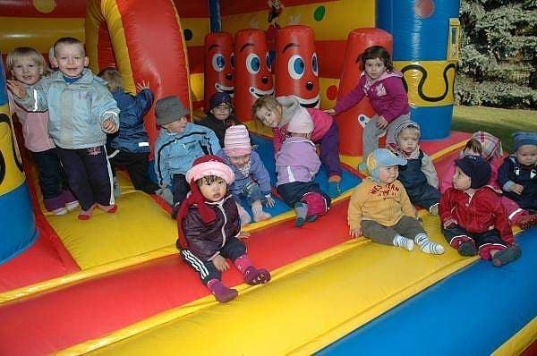 Flax und Krümel feiern vier Tage lang Jubiläum