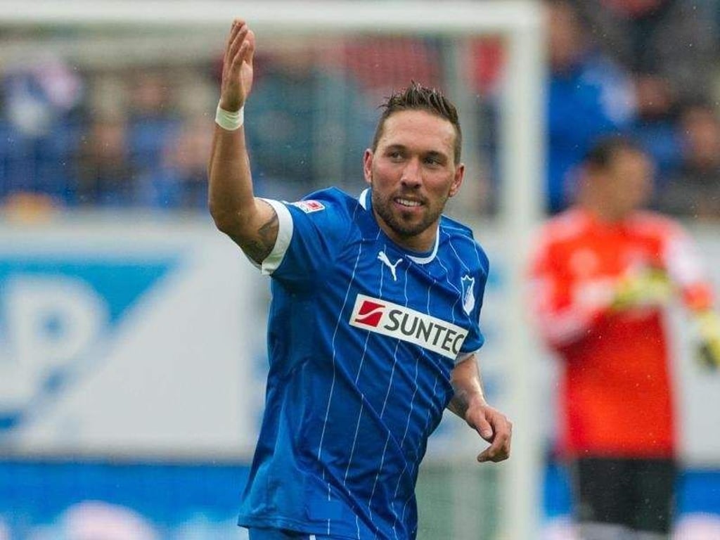 Tobias Weis hat gleich in der Anfangsphase für die Hoffenheimer Führung gegen Nürnberg gesorgt. Foto: Uwe Anspach