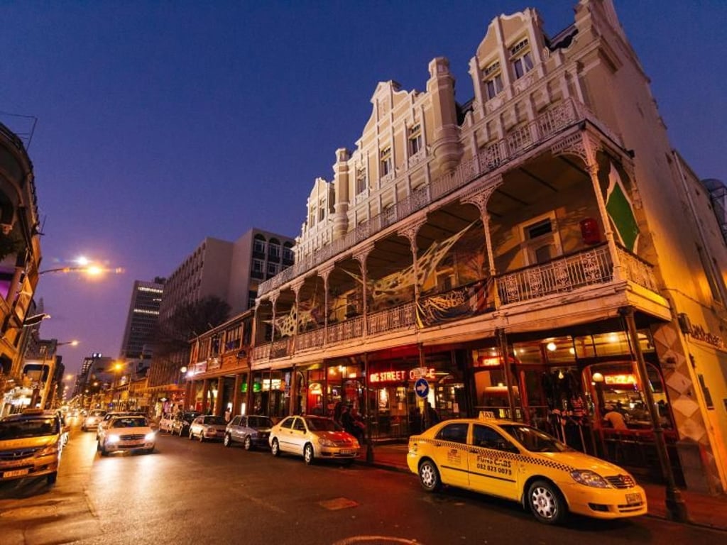 Nachtleben in Kapstadt: Die Jazz-Szene lässt sich dank der verbesserten Sicherheitslage auch auf eigene Faust erkunden. Foto: Cape Town Tourism