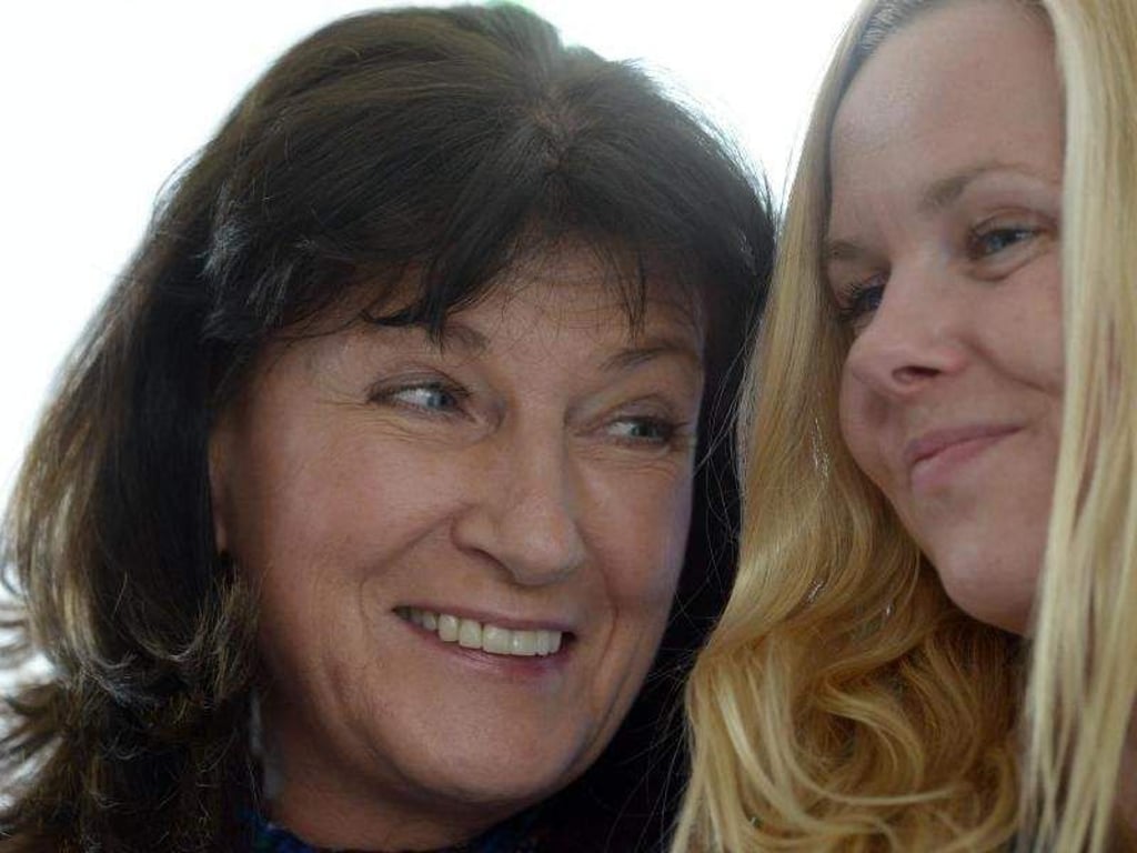 DSV-Präsidentin Christa Thiel (l) und Schwimmerin Britta Steffen haben sich ausgesprochen. Foto: Rainer Jensen