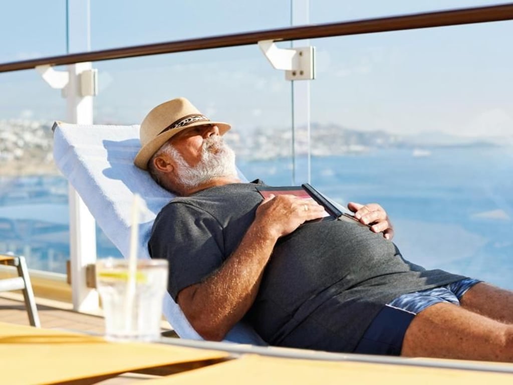 Wer Ruhe sucht, findet an Deck von Kreuzfahrtschiffen genug Rückzugsmöglichkeiten. Foto: Firat Kara/TUI Cruises