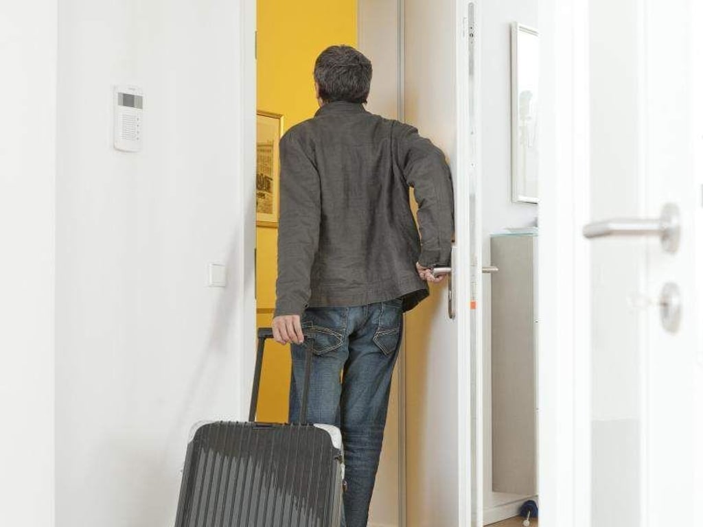 Auszug auf Zeit? So eine befristete Trennung kann Potenzial haben - aber nur unter gewissen Voraussetzungen. Foto: Monique Wüstenhagen