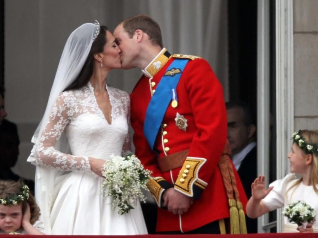 Königliche Trendsetter: Bei ihrer Hochzeit mit Prinz William trug Herzogin Kate einen Strauß aus Efeu, Hyazinthen, Myrte, Maiglöckchen und Bartnelken. Foto: Kay Nietfeld