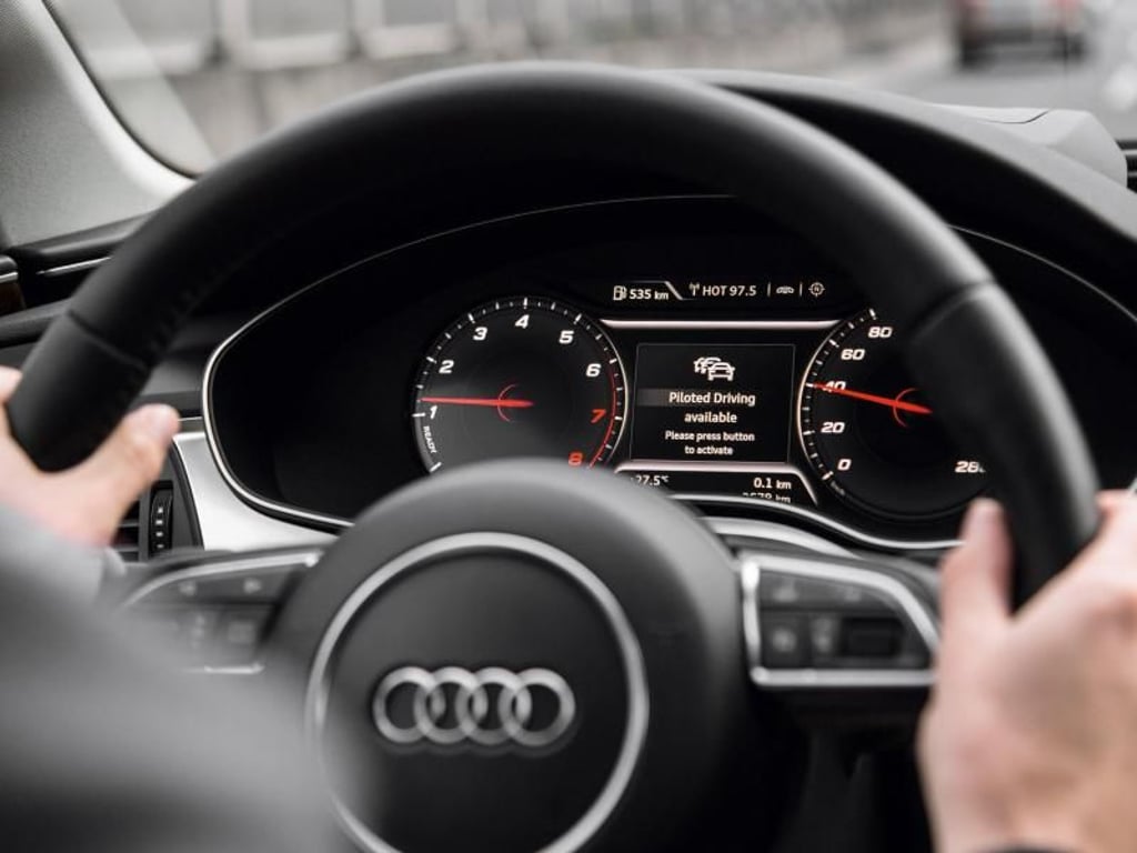 Je mehr Assistenz, desto mehr Intelligenz: Je fortgeschrittener Fahrzeugsysteme bis hin zum autonomen Fahren werden, desto intelligenter müssen sie mit Daten umgehen können. Foto: Audi AG