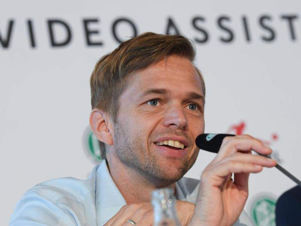 Jochen Drees ist der Projektleiter Videobeweis beim DFB. Foto: Arne Dedert