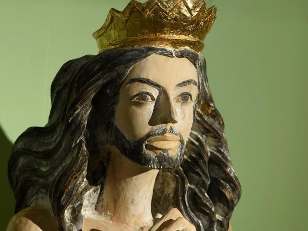 Eine Skulptur der ESC-Sängerin Conchita Wurst. Foto: Jens Kalaene