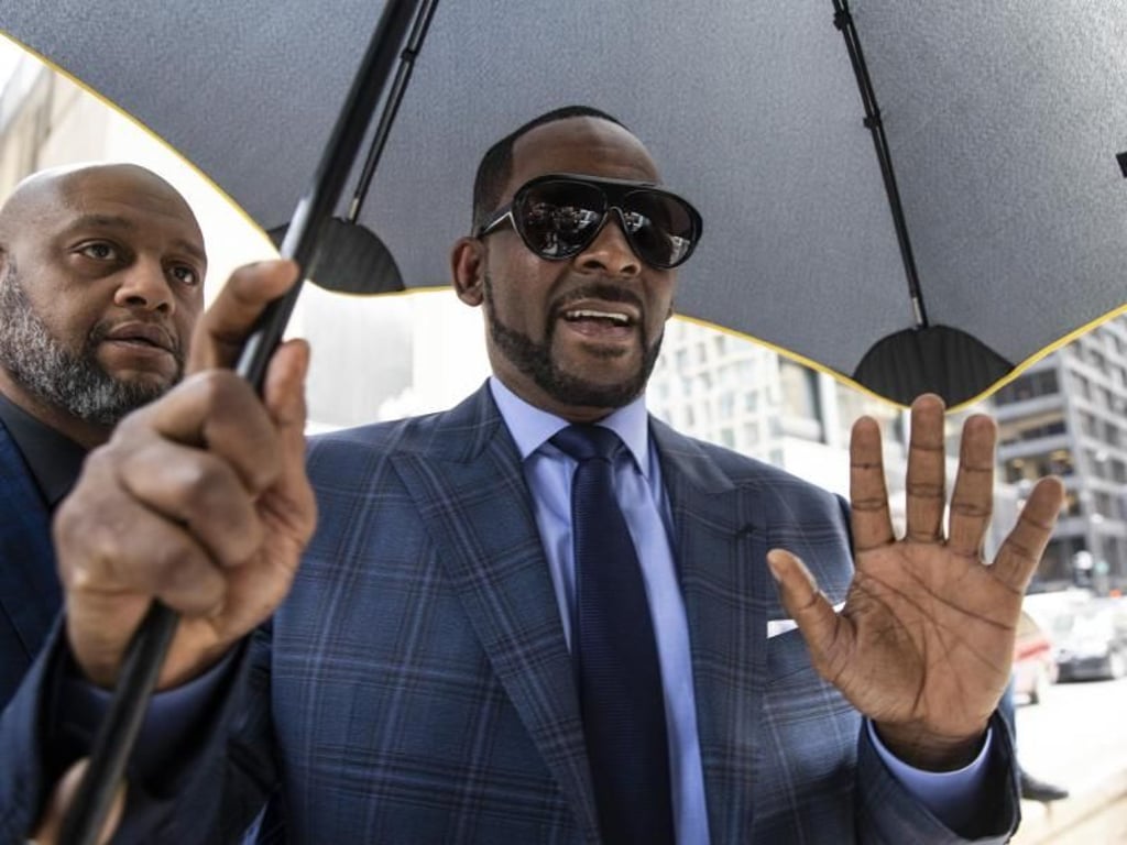 Gegen den Musiker R. Kelly liegen Missbrauchsvorwürfe vor. Foto: Ashlee Rezin/Chicago Sun-Times/AP