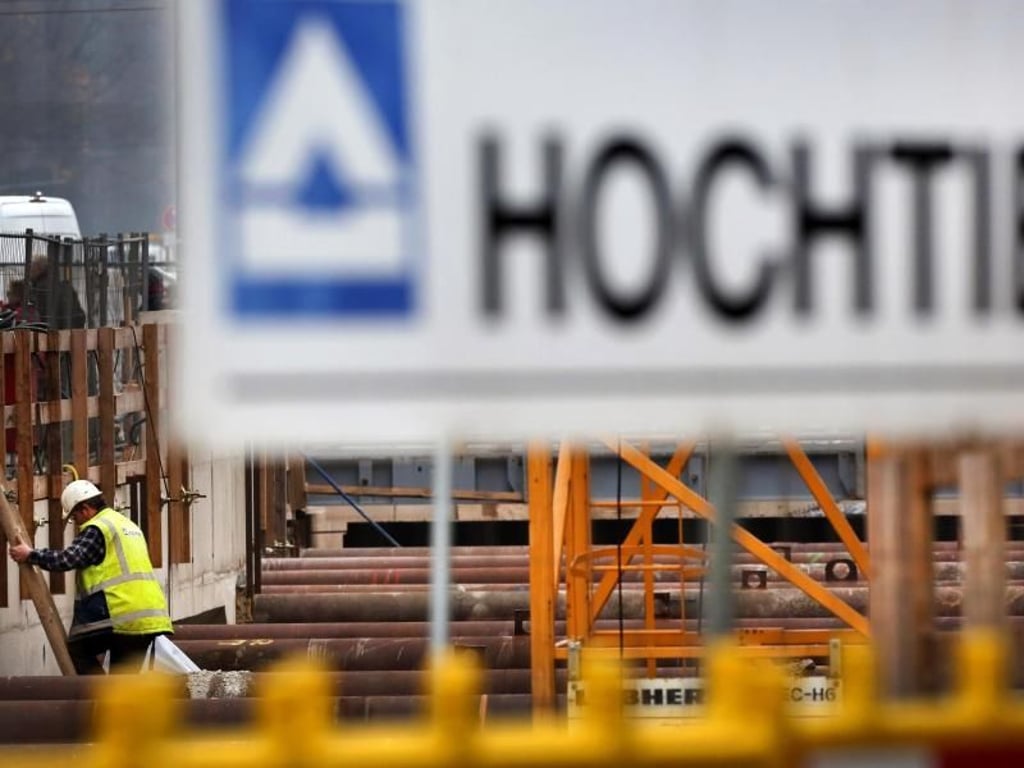Der Baukonzern Hochtief ist ein Übernahmekandidat. Foto: Martin Gerten