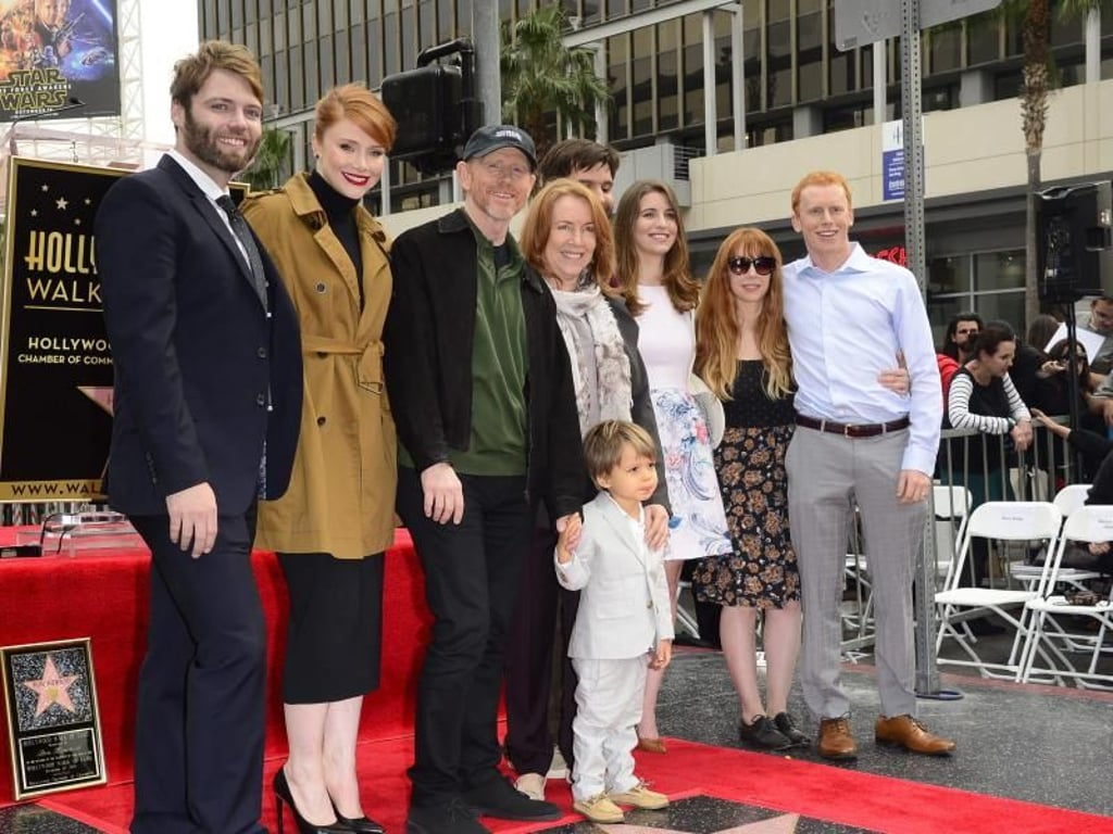 Ron Howard mit seiner Familie auf dem Walk of Fame. Foto: Mike Nelson