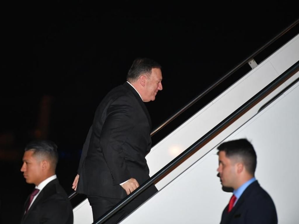 US-Außenminister Mike Pompeo besteigt an der Andrews Air Force Base ein Flugzeug, um nach Saudi-Arabien zu fliegen. Foto: Mandel Ngan, AFP/AP